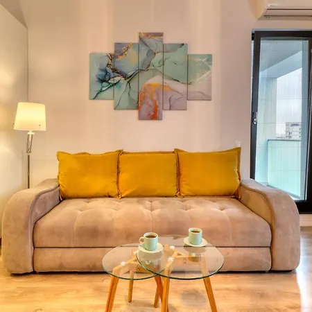 Διαμέρισμα Relaxation Station - My Charming, Cosy&inviting - Smart Thermostat - Private Parking - Ior Park - Long Term Price Cuts