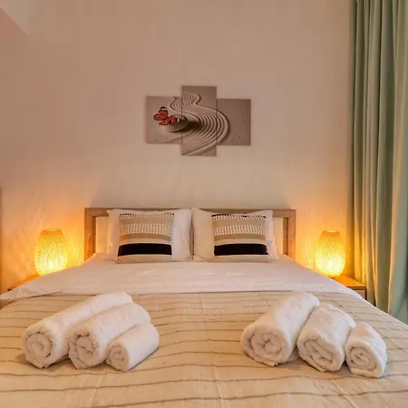 Relaxation Station: Cozy With Smart Features Near Ior Park