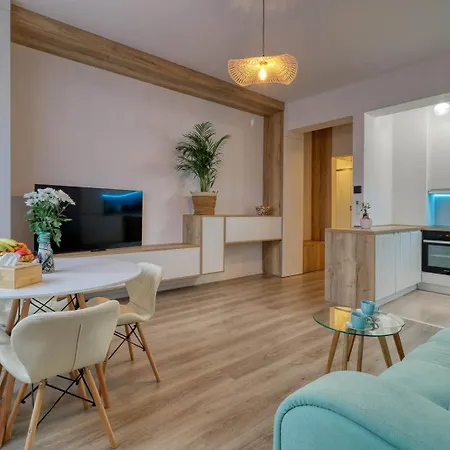 Relaxation Station - My Charming, Cosy&inviting - Smart Thermostat - Private Parking - Ior Park - Long Term Price Cuts Διαμέρισμα