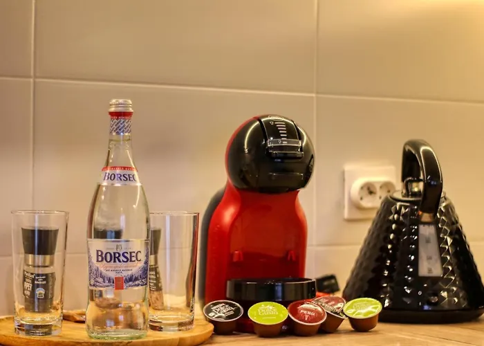 Relaxation Station: Cozy With Smart Features Near Ior Park Apartment Bucharest