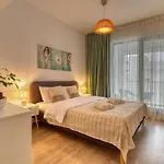 Apartment Relaxation Station - My Charming, Cosy&inviting - Smart Thermostat - Private Parking - Ior Park - Long Term Price Cuts Bukarest