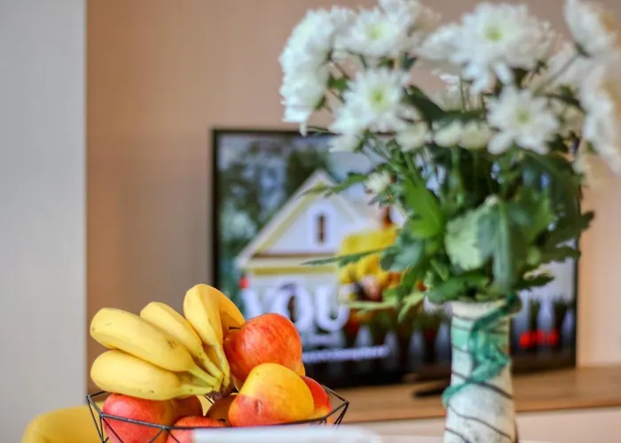 Relaxation Station - My Charming, Cosy&inviting - Smart Thermostat - Private Parking - Ior Park - Long Term Price Cuts 아파트 *