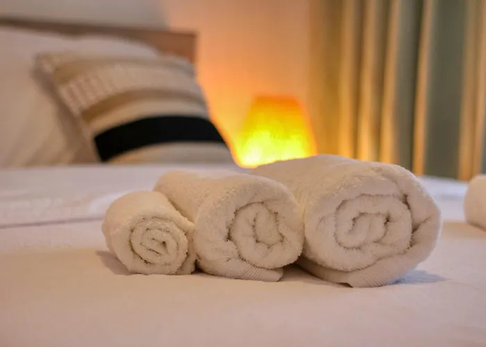 아파트 Relaxation Station - My Charming, Cosy&inviting - Smart Thermostat - Private Parking - Ior Park - Long Term Price Cuts *