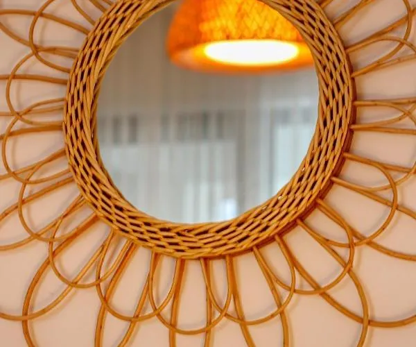 公寓 Relaxation Station - My Charming, Cosy&inviting - Smart Thermostat - Private Parking - Ior Park - Long Term Price Cuts *