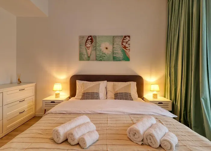 Relaxation Station - My Charming, Cosy&inviting - Smart Thermostat - Private Parking - Ior Park - Long Term Price Cuts * Бухарест