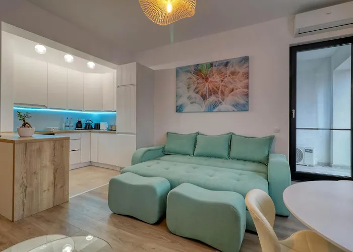Relaxation Station - My Charming, Cosy&inviting - Smart Thermostat - Private Parking - Ior Park - Long Term Price Cuts Апартаменти